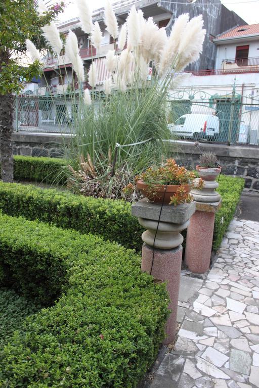 Villa Manasse Aci Castello Værelse billede